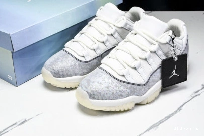 Low Air Jordan 11 1003